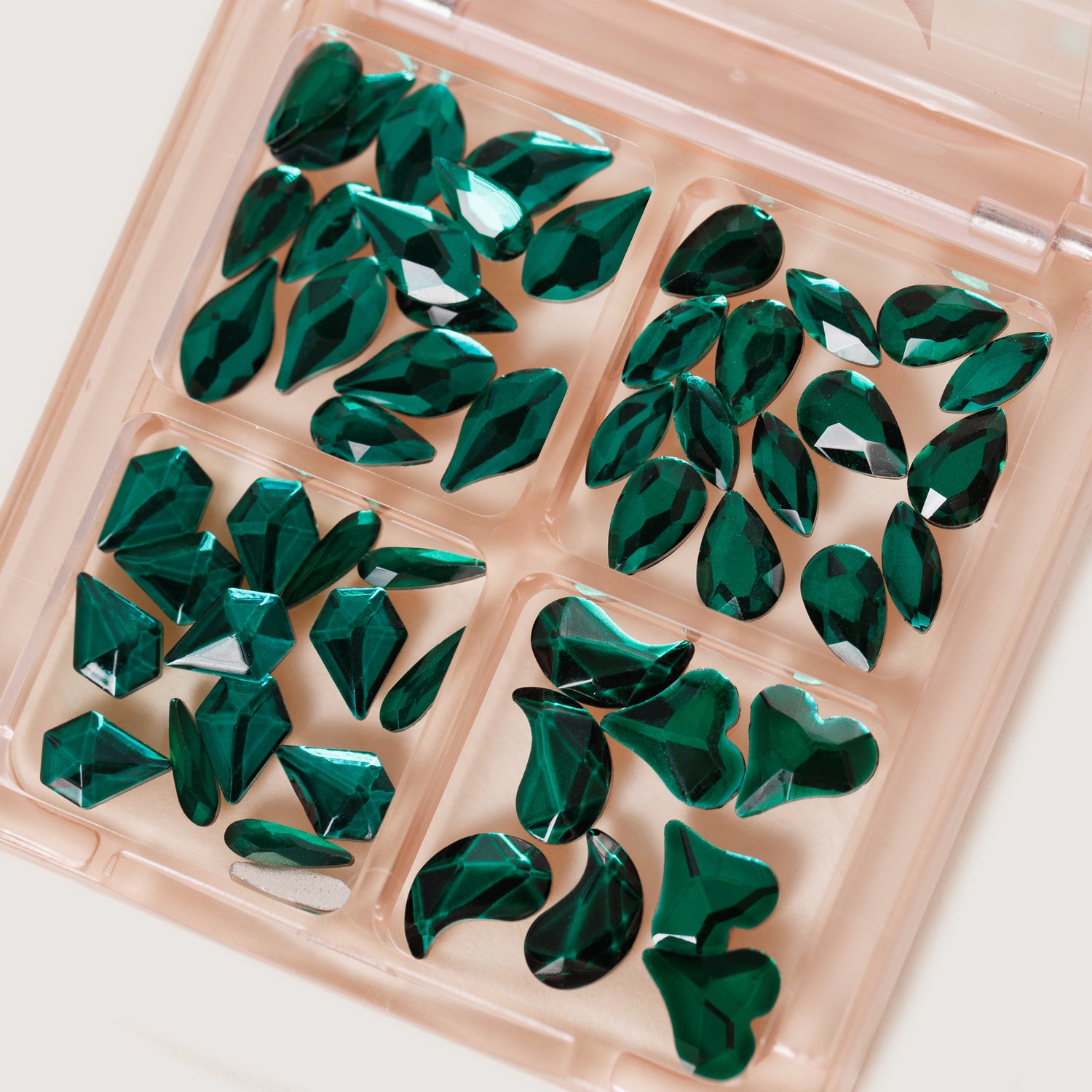 Mixed Shapes Crystals - Smarald Large
