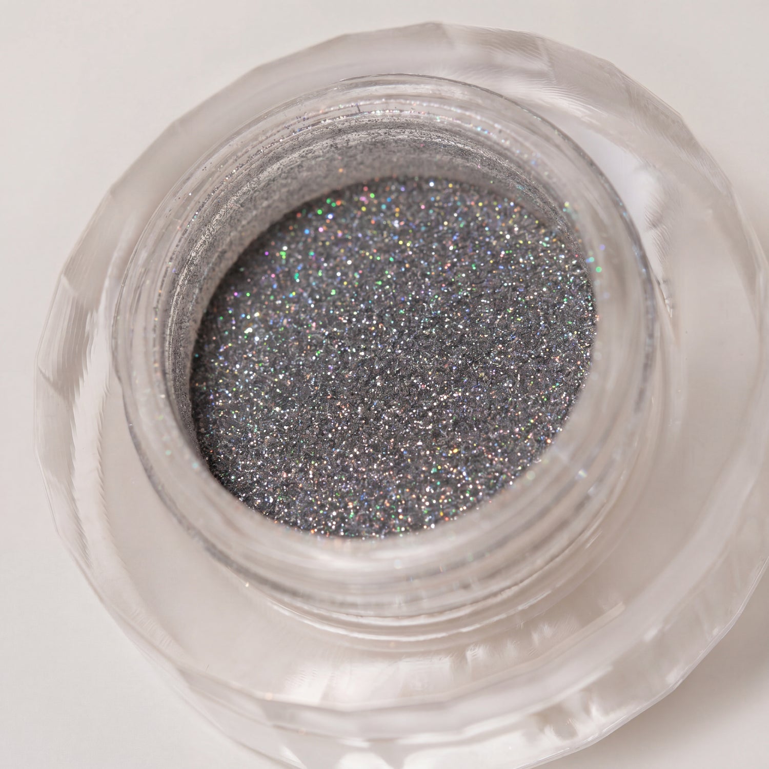 Pigment Tiny Holo